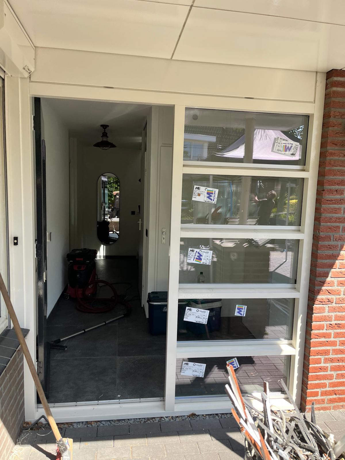 Entree met zijlicht
